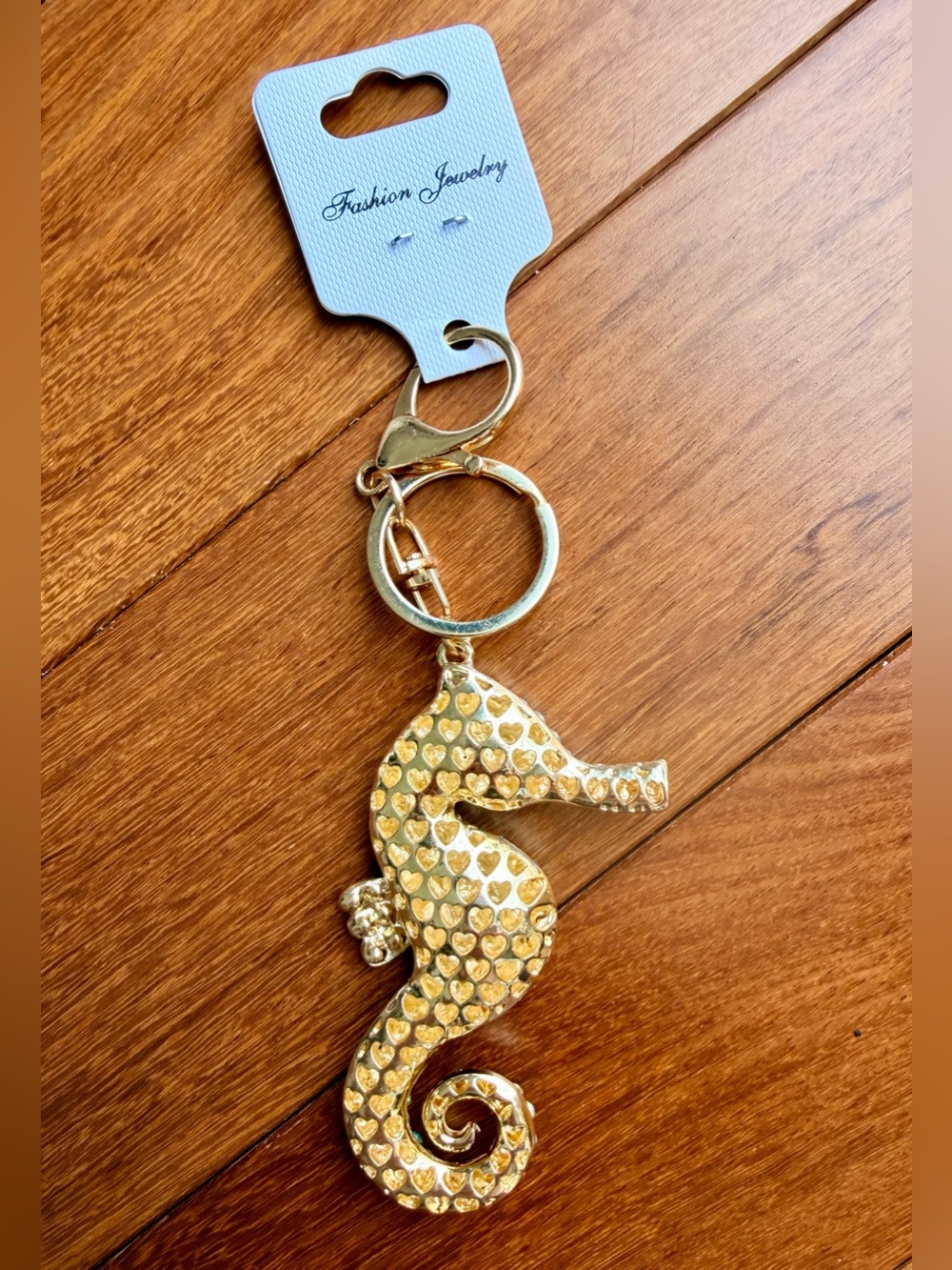 Coastal Beach Rhinestone Seahorse Bag Charm/Keychain. Brand new! - Picture 4 of 4